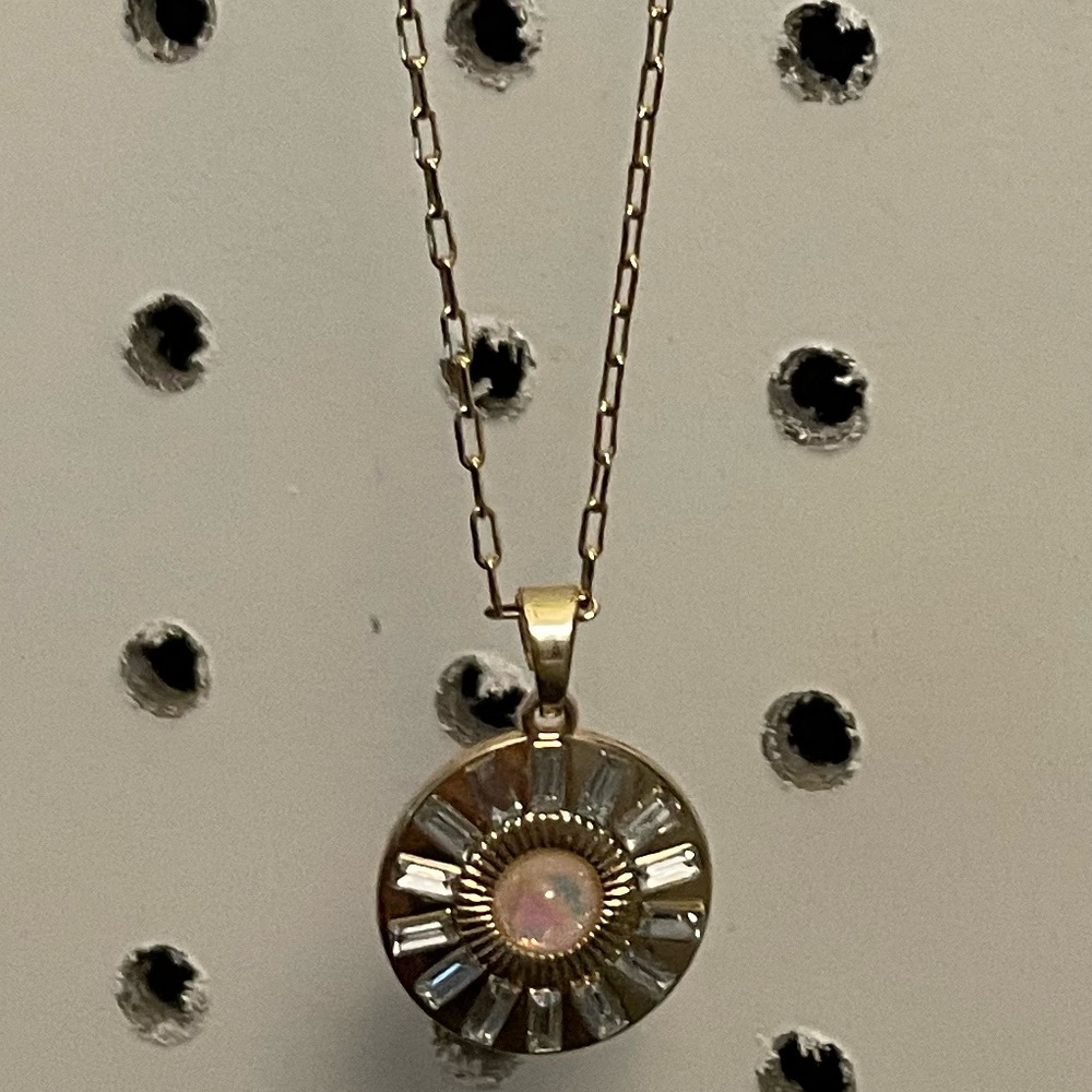 Plunder necklace